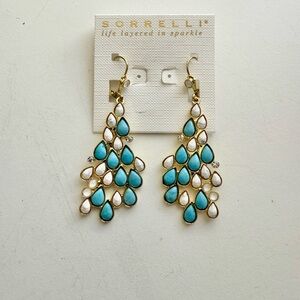 Sorrelli Turquoise and Gold Chandelier Earrings